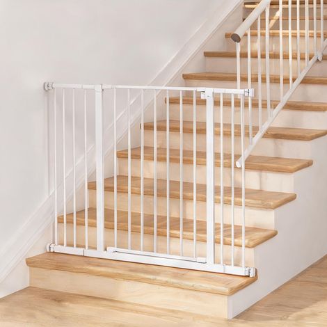 Chatière Barrière pour chien à portillon métal blanc extensible (1/5)