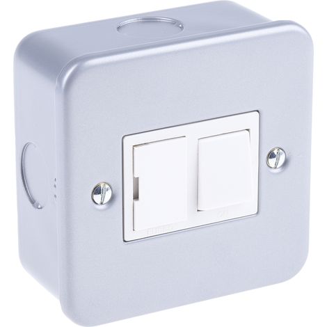 Dérivations avec fusible RS PRO, 13A, Montage en saillie 250V c.a. ( Prix pour 1 ) (1/4)
