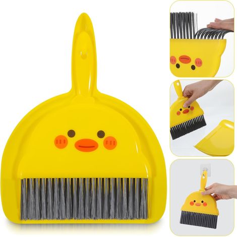 Set paletta e spazzola gialli, mini scopa e paletta, mini scopa portatile per pulire la casa: cassetti, scrivania, divani, aree per animali domestici, gabbie per porcellini d'India (1/5)
