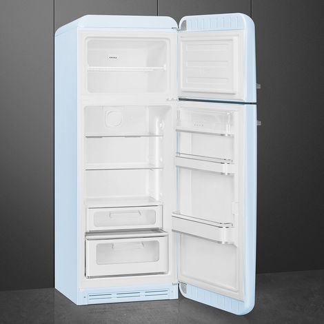 Smeg FAB30RPB6 frigorifero con congelatore Libera installazione 294 L Blu Made in Italy. Capacità netta totale: 294 L. Cerniera porta: Destra. Classe climatica: SN-T, Emissione acustica: 34 dB. Cap... (1/4)