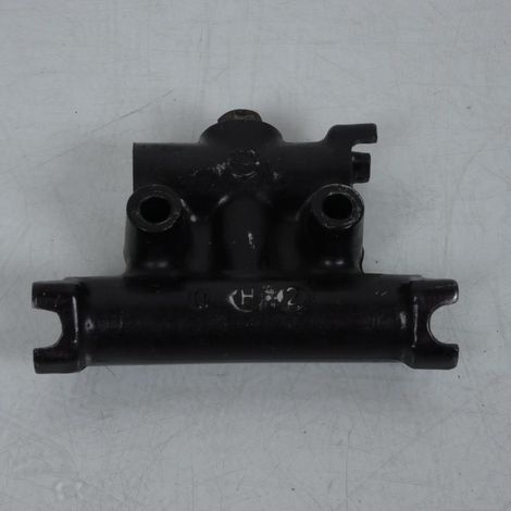 [PRODUIT D'OCCASION] Répartiteur de freinage avant origine pour moto Honda GL 1000 (1/2)