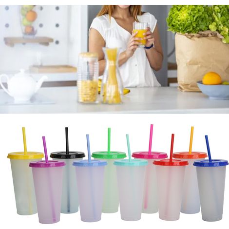 Gobelet réutilisable en plastique transparent de grande capacité (710 ml) à couleur changeante, avec paille. (1/5)