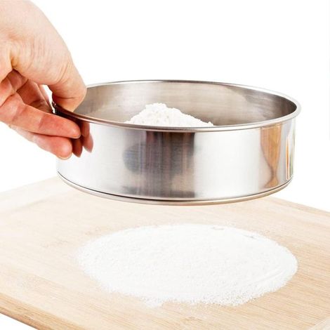 Tamis Patisserie Farine 15cm Tamis à Farine en Acier Inoxydable Tamis pour Farine Tamis de Pâtisserie Maille Fine Tamis Farine Professionnel Tamiseur de Farine Maille Fin pour Gâteaux Pâtes (1/5)