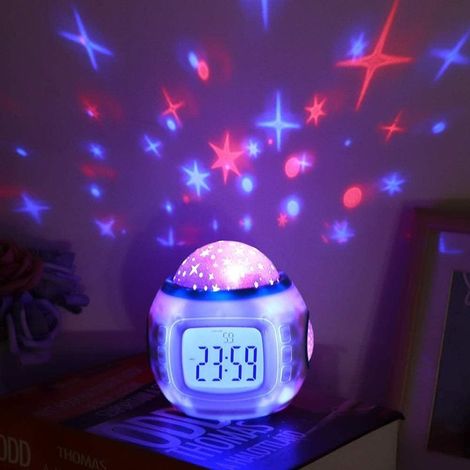 Reveil Enfant Veilleuse Musicale et Lumineuse Projecteur Ciel Etoile Projection Cadeaux de Noël Cadeaux d'anniversaire pour Garçons Filles Bébé 7 Types de Musique Afficher Date et l'Heure (1/5)
