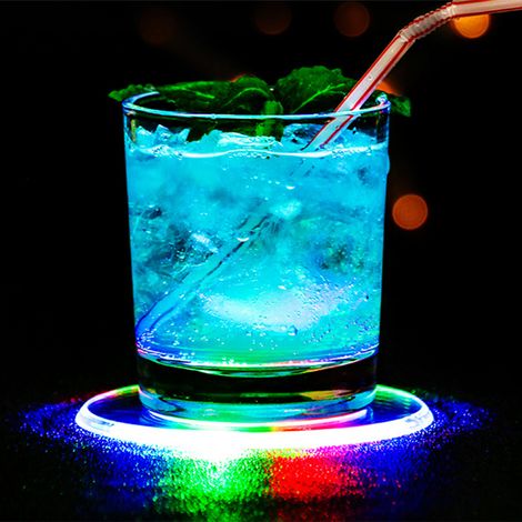 Set mit 3 LED-beleuchteten Untersetzern aus hochwertigem Kristallacryl für Cocktailgläser, Bar und Barkeeper (1/5)