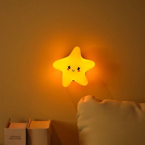Lámpara de noche de silicona con forma de estrella y multicolor (1/5)