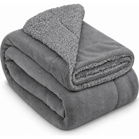 Beautissu – Couverture sherpa douillette 150x200 cm – Polyester microfibre 100% – Lavable à 30°C – Couleur gris clair