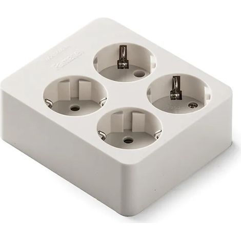 Famatel 2504 Base Cuadrada 4 Tomas TT Blanca 16A 230V