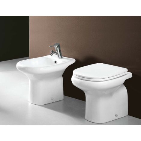 Sanitari scarico a pavimento Orient Rak Ceramics: WC, Bidet, Copriwater Bianco (1/3)