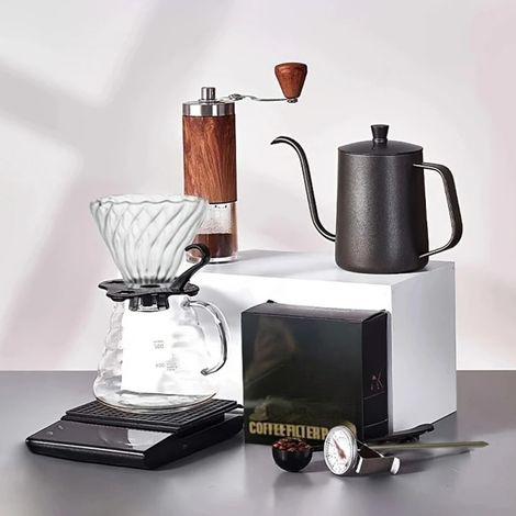 Kaffeemaschinen-Set, 8-teiliges Filterkaffee-Set, V60 manuelles Filterkaffeemaschinen-Set, manuelles Brüh-Kaffeemaschinen-Set mit Kaffeewaage/Kaffeemaschine/Kaffeefilter (tragbare Geschenkbox)