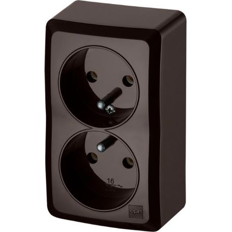 Berg Doppelsteckdose mit Erdung n/t 2x2P+Z 16A braun 3743-05