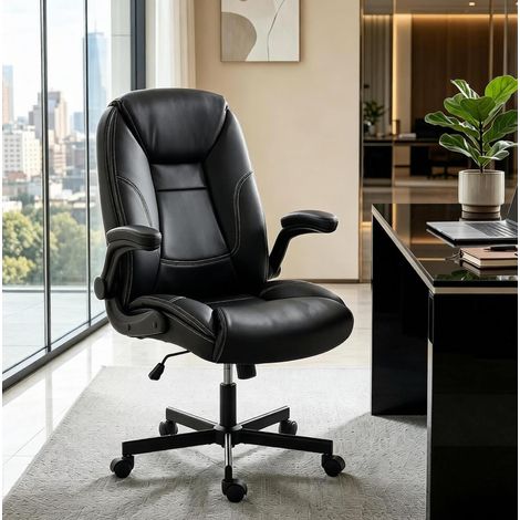 Silla de oficina ergonómica negra de polipiel con reposabrazos abatibles (1/5)