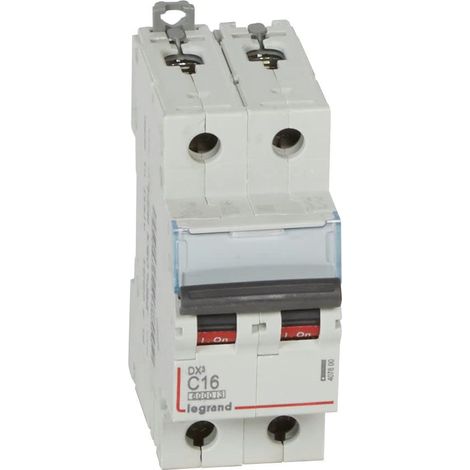 Interrupteur automatique magnétique thermique, 2P, 16 A, courbe C, 10 kA, 2 modules, DX3