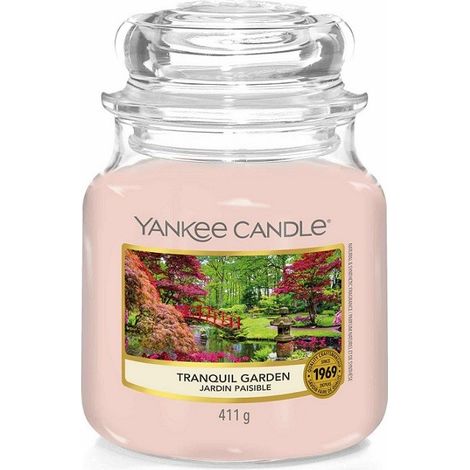 Candela profumata giara media tranquil garden fino a 75 ore