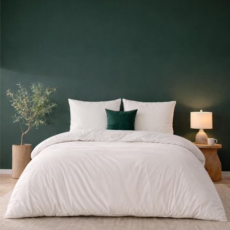 Housse De Couette 240x220 cm avec 2 Taies Oreiller 65x65 cm, Blanc - Parure de Lit 220x240 Adulte en Microfibre - Oeko-Tex (1/5)