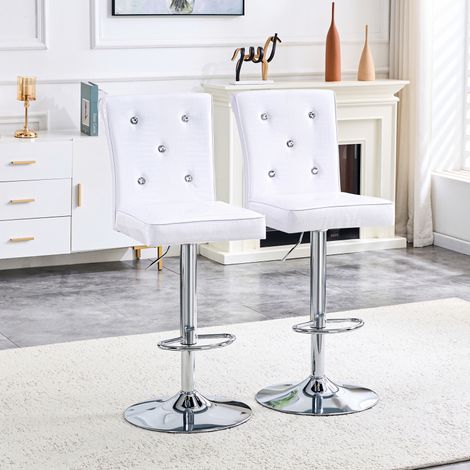 Fauteuils releveurs blancs – Cuir crocodile vintage – Fermoir cristal – Similicuir – Lot 2 – Élégance mystérieuse (1/5)