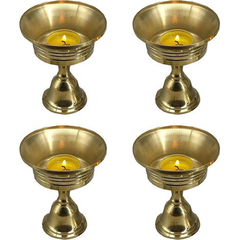 Set aus 4 Ghee-Lampen, Butterdose, vergoldetem Messing-Kerzenhalter, tibetischer Öllampe, buddhistischem Altarzubehör