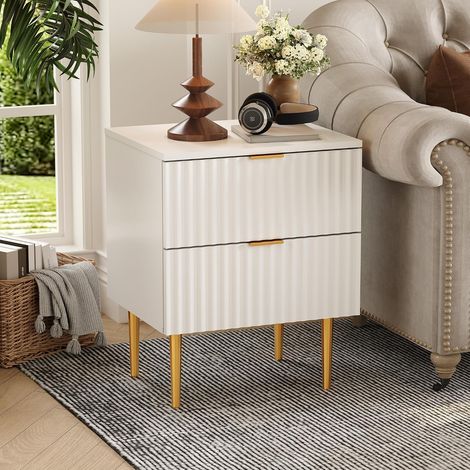 Table de Chevet Moderne à Rainures avec Station de Charge USB – Blanc (1/5)