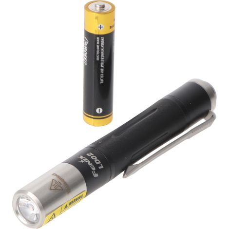 Fenix LD02 V2.0 kompakte, langlebige tragbare Lampe schwarz (1/5)
