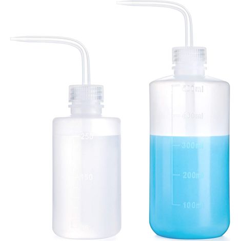 Lot de 2 arrosoirs - Bouteilles d'arrosage pour plantes succulentes de 250 ml et 500 ml, en plastique blanc extrudé, courbées. (1/5)
