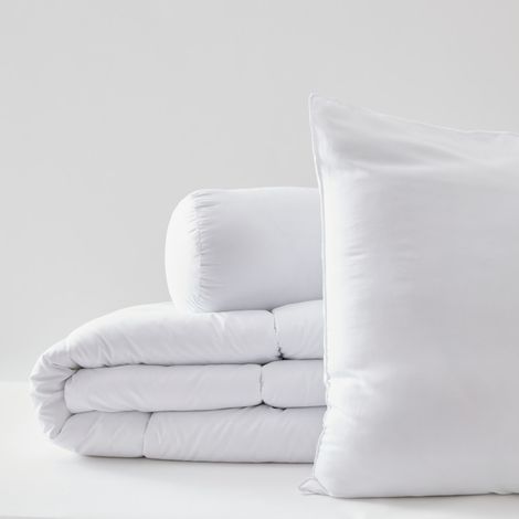 Pack Couette Blanrêve 140 x 200 cm + oreiller 60 x 60 + polochon 90 Gamme "Douceur" traité Anti Acarien Soft & care - Blanc - (1/4)