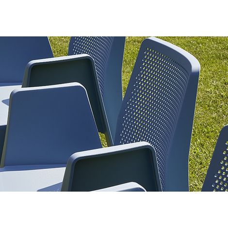 Fauteuil de jardin en résine blanche – Empilable – Dimensions 56,5 x 54,6 x 78,2 cm – Hauteur d'assise 44 cm – Poids léger 2,5 kg – Resol (1/5)
