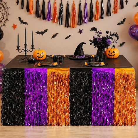 Juego de dos faldones de mesa de Halloween: faldones de mesa con pompones metálicos en negro, morado y naranja. (1/5)