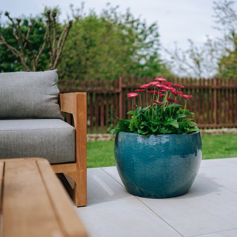 Pot grande taille d'extérieur ROMULUS 55x38cm bleu azur, fait main en terre cuite émaillée, résistant au gel (1/5)