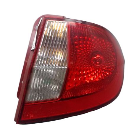Feu Arriere Droit HYUNDAI Getz Phase 1 2002-2005 [PRODUIT D'OCCASION]♻️924021c010 (1/2)