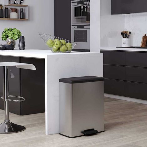 Curver kosz na śmieci z pedałem 65l /iml metalizowany (1/5)