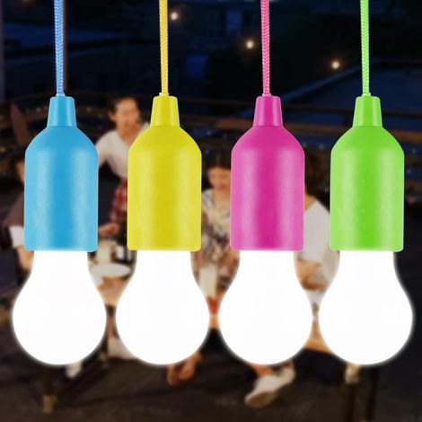 Lot de 4 ampoules LED avec cordon, idéales pour le camping, la randonnée et la décoration intérieure. (1/5)