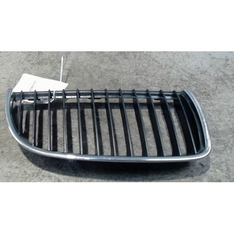 [PRODUIT D'OCCASION] Grille Calandre Droit BMW Serie 3 ♻️ Ref Oe. 51137120008 - Garantie à vie (1/3)