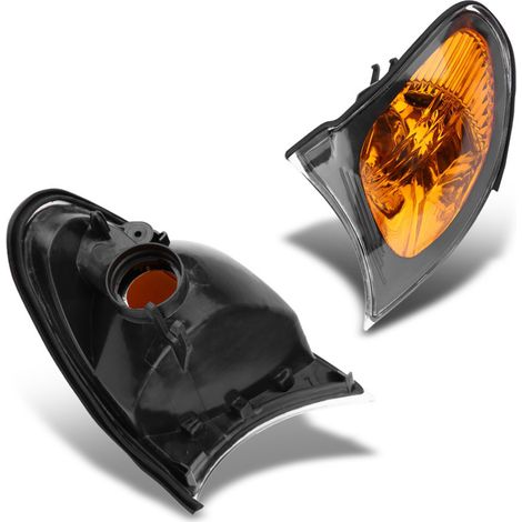 Paar gelbe Eckleuchten für BMW E46 3er 4-Türer 2002-2005, Blinker und Leuchtenabdeckungen. (1/5)