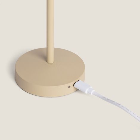 Lámpara de Mesa LED Portátil para Exterior Metal con Batería Recargable Pirinoa Beige