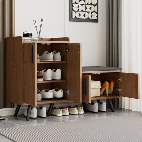 Meuble chaussures design en bois grainé, 4 portes avec poignées métal asymétriques, rangement chaussures salon, L120/P34/H82