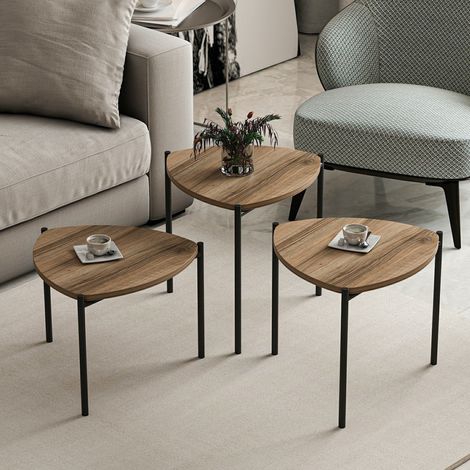 Mesa de Centro Carro, set 3 Piezas, Forma Triangular, Tablero Marrón, 45x45x45h cm Marrón Nogal (1/5)