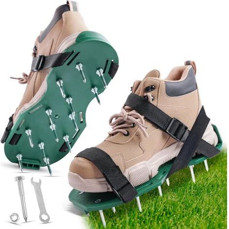 Sandales Aérateur Pelouse, 1 Paire 45mm Aérateur de Pelouse avec 13 Clous et Clé, avec Sangle Velcro，Chaussure à Gazon Ajustable, Amélioration de la qualité du Sol, pour Aerateur Gazon (1/5)