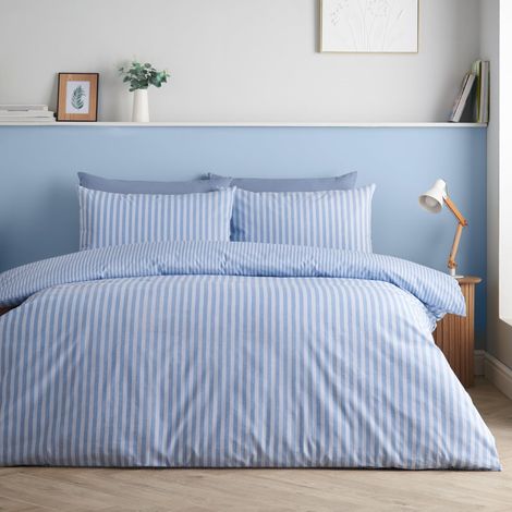 Parure de lit réversible avec Housse de Couette et taies d'oreiller Motif Rayures texturées Bleu Super King (1/4)