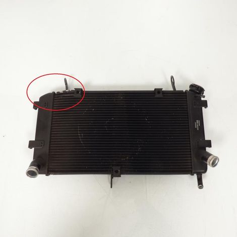 [PRODUIT D'OCCASION] Radiateur origine pour moto Suzuki 750 GSX-S 2017 à 2020 (1/5)