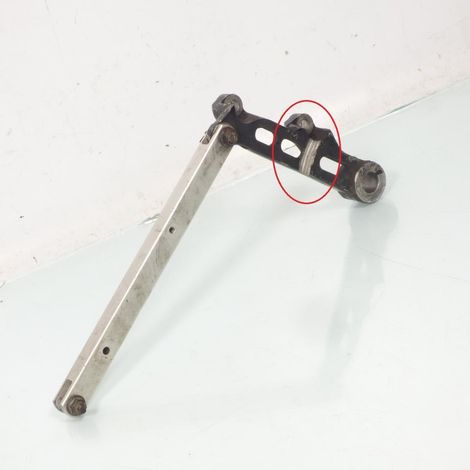[PRODUIT D'OCCASION] Support étrier de frein arrière origine pour moto Yamaha 1000 FZR (1/3)