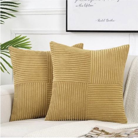 Set mit 2 dekorativen Kissenbezügen für Schlafsofas im rustikalen Bohème-Stil, quadratische Kissenbezüge (55 x 55 cm) aus weichem Cord mit Patchworkmuster – Ingwergelb (1/5)