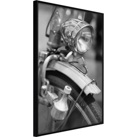 Affiche Murale Encadrée "Lamp and Dynamo" 21 x 30 cm Noir
