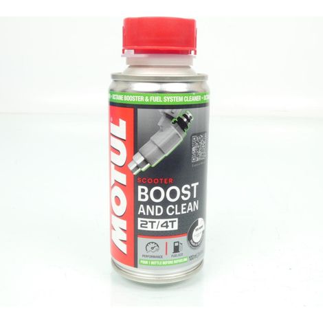 Additif nettoyant circuit carburant Motul Boost and Clean Scooter (1/2)