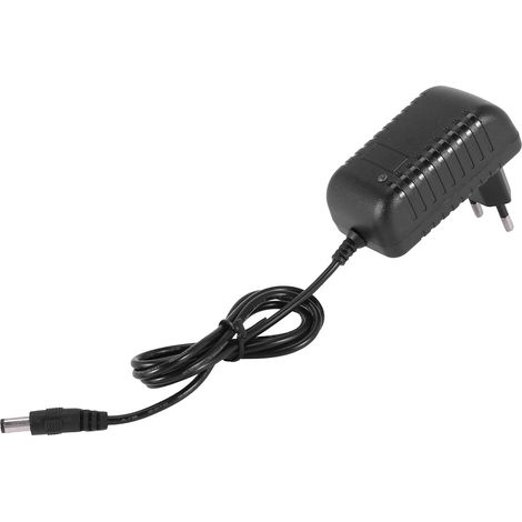 AC 100-240V to DC 9V 2A Converter Adapter Power Supply Charger (EU Plug) (1/5)