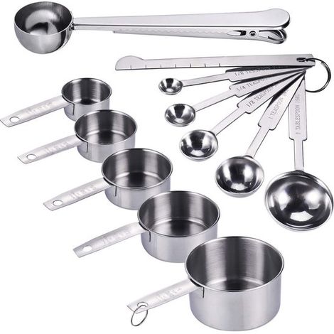 Set di misurini Dailygoods, composto da 12 pezzi in acciaio inox, con scala graduata trasparente per liquidi e ingredienti secchi. Include guida alle misurazioni. (1/5)