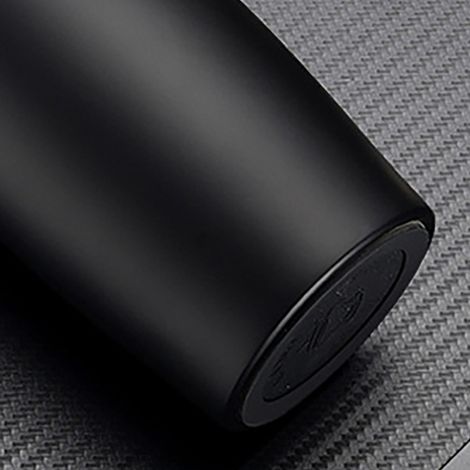 450 ml doppelwandige, isolierte Edelstahlflasche, leicht zu öffnen dank Vakuumisolierung, schwarz. (1/4)