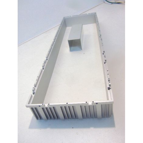 Boite d'encastrement metal 593x171x55mm pour luminaire spot GRID IN TRIMLESS 4LINE QR (202 61 00 04L) DELTA LIGHT 202619504L (1/3)