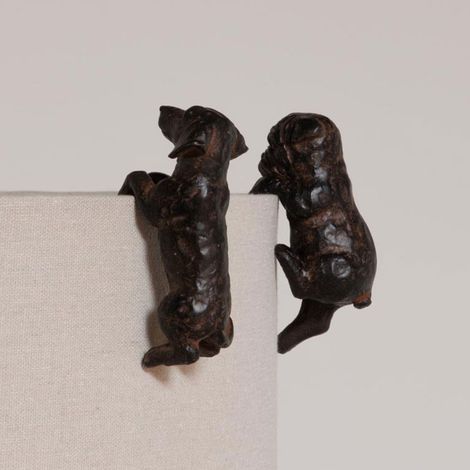 Ensemble 2 suspensions chiens résine 9x6x5cm (1/5)