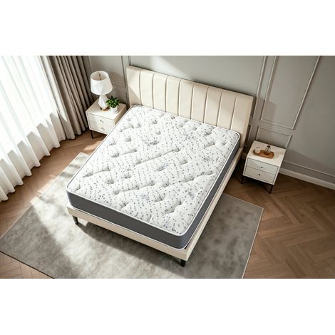 LANKOU Medium Firm 4FT6 Double Mattress, Individually Wrapped Pocket Coils Innerspring Mattress with Breathable Knit Fabric, Motion Isolation Spinal Support for Pressure Relief, 10-Year Warranty