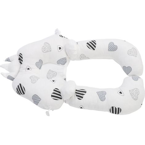 Oreiller de forme pour la tête de bébé, confortable et portable, pour un sommeil réparateur et un soutien de la nuque, idéal pour les tout-petits et les nouveau-nés. En forme de cœur. (1/5)